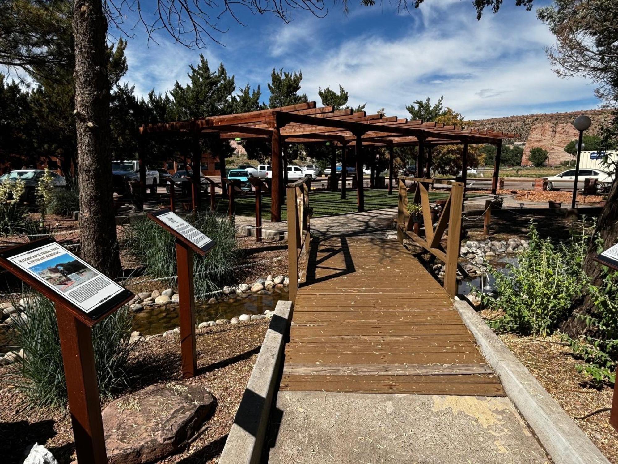 Quality Inn Navajo Nation Capital Window Rock Экстерьер фото