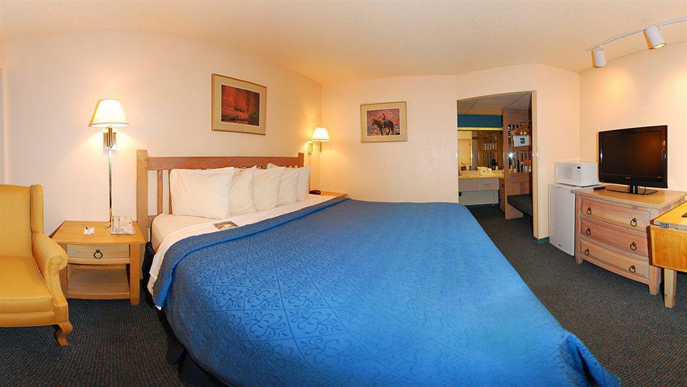 Quality Inn Navajo Nation Capital Window Rock Экстерьер фото